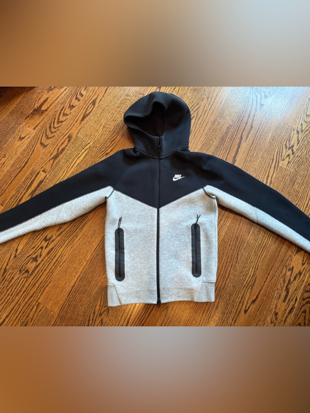 Nike Men’s Black & Gray Hoodie